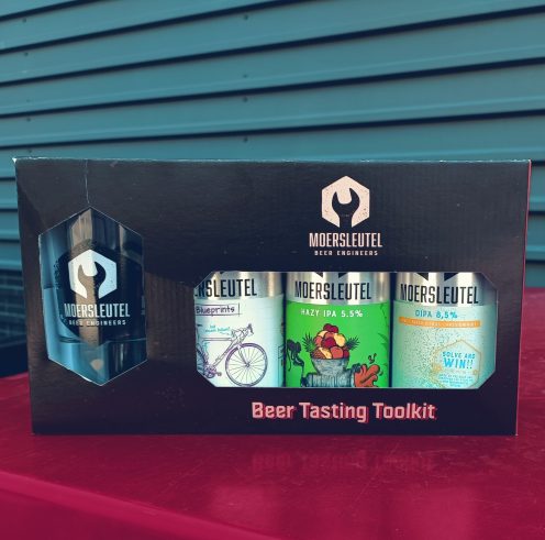 Product image for Gift Pack – 3 Light Beers + Glass